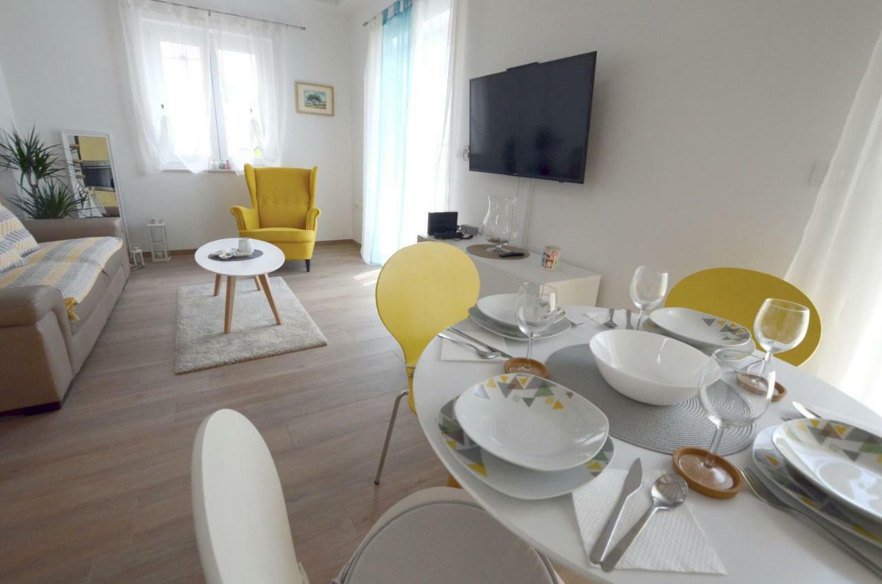 Apartments Golden Hour Jurdani Exterior foto