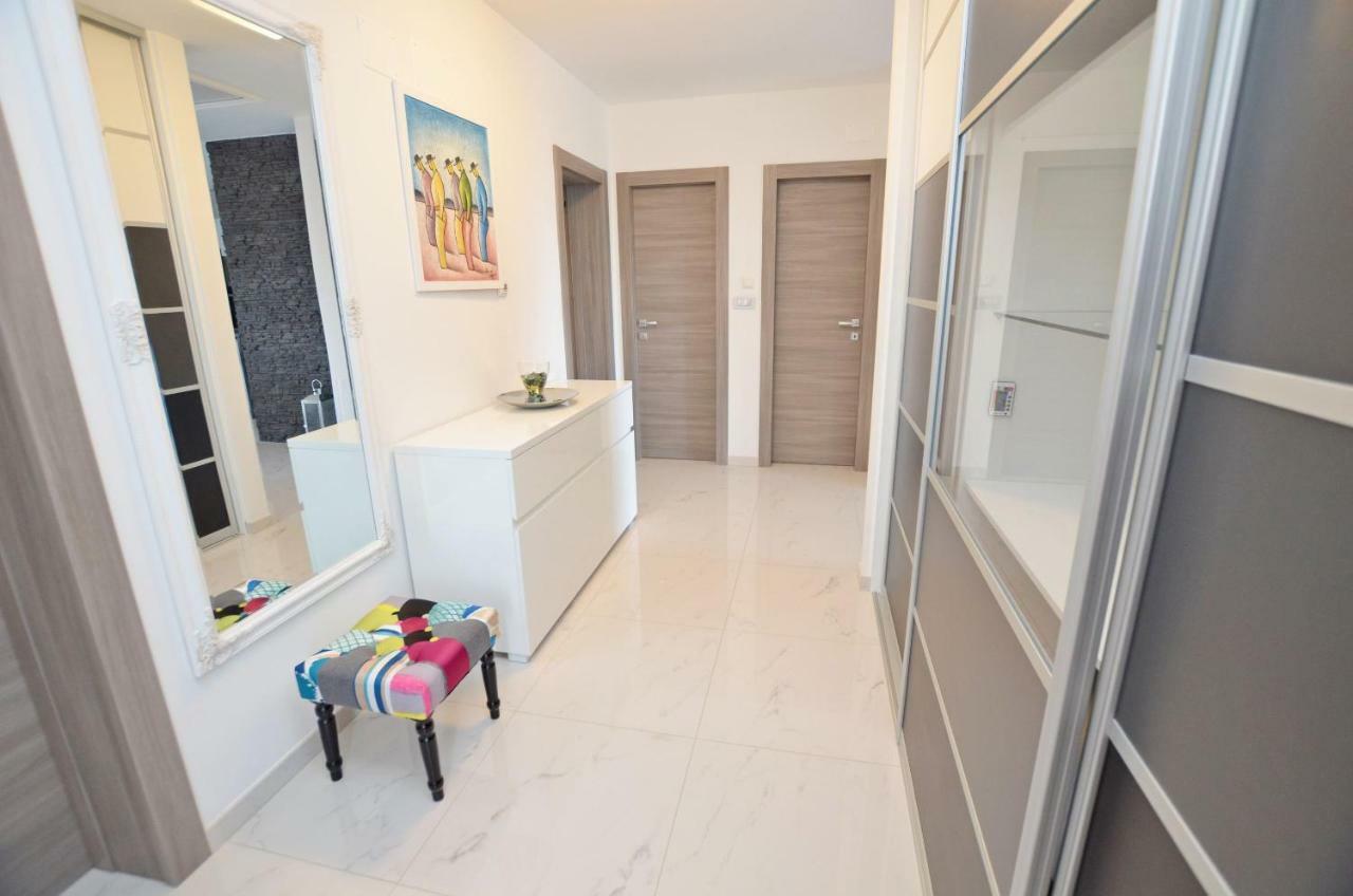 Apartments Golden Hour Jurdani Exterior foto